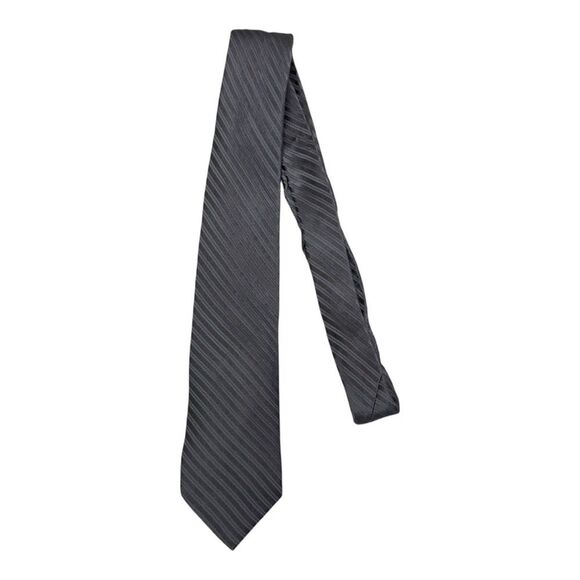 Stafford‎ 100% Silk Gray with Blue  Angled Pinstripe  Preppy Office Tie - Picture 1 of 7
